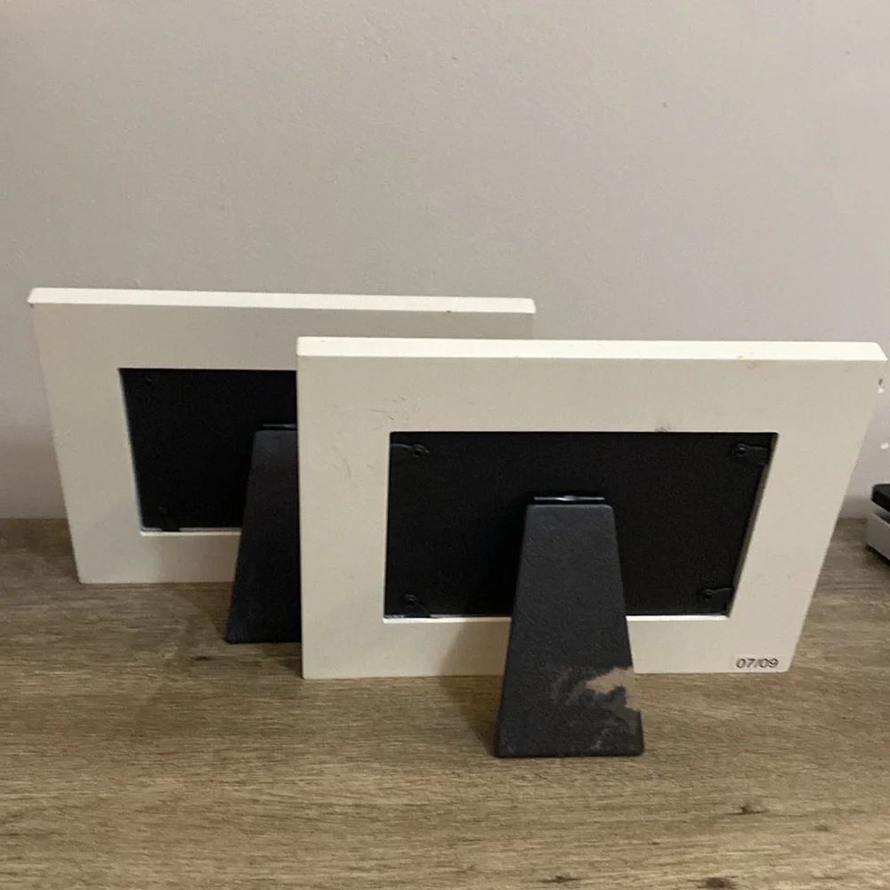TARGET set of 2 Christmas Picture Frame 4 in x 6 in